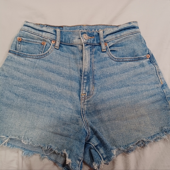 American Eagle Highest Rise "90s boyfriend short - Picture 1 of 4